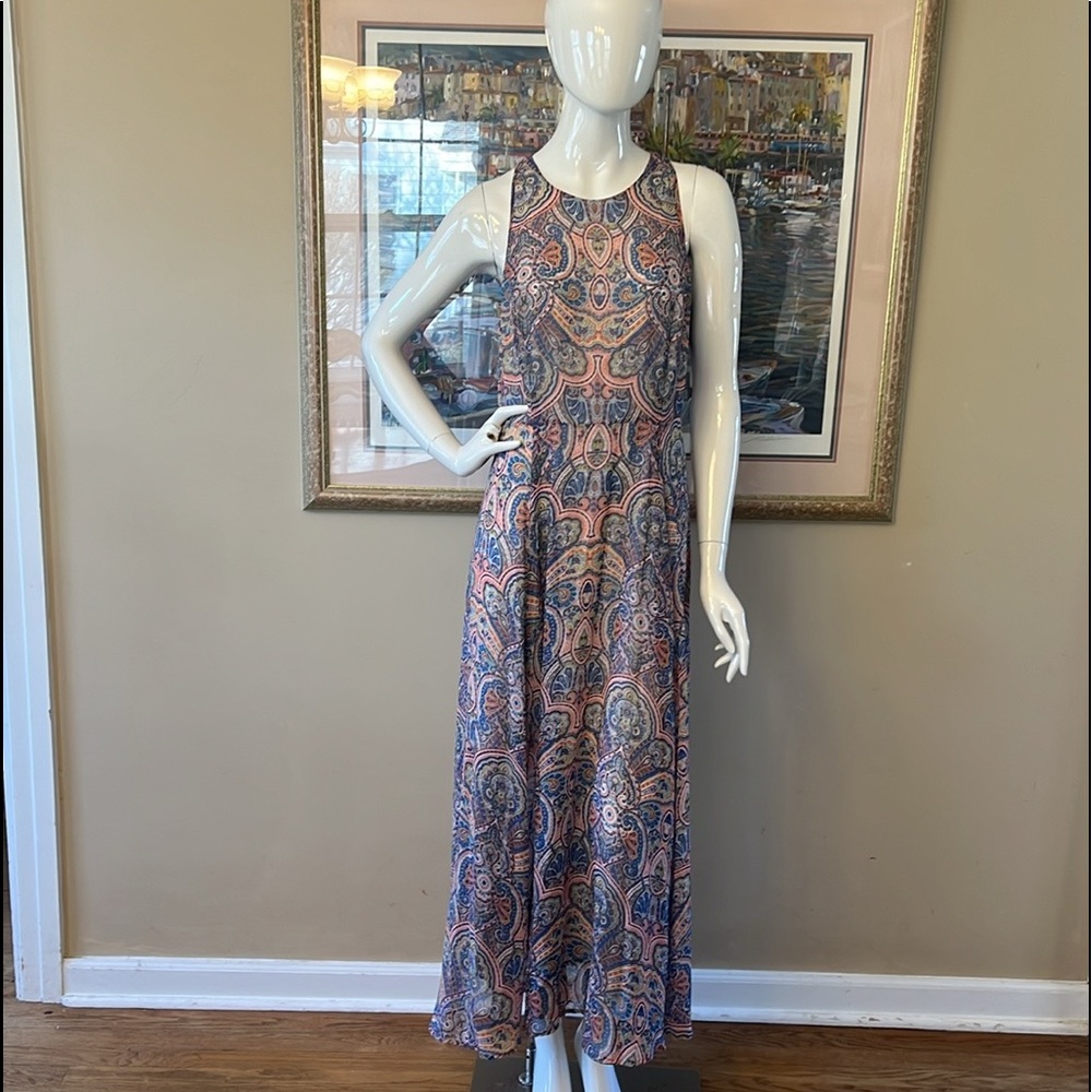 SLEEVELESS MAXI DRESS